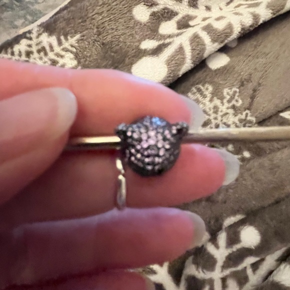 𝓟𝓾𝓻𝓹𝓛𝓮 𝓒𝓪𝓽, 𝓭𝓮𝓿𝓲𝓛, 𝓮𝓶𝓸𝓳𝓲?? 𝓒𝓱𝓪𝓻𝓶 𝓑𝓻𝓪𝓬𝓮𝓵𝓮𝓽 - Picture 2 of 4